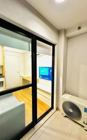 Studio à venda com 25m², 1 quarto e sem vaga Studio à venda com 25m², 1 quarto e sem vagaVaranda