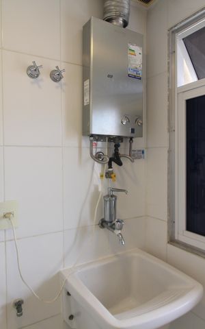 Apartamento para alugar com 60m², 3 quartos e 1 vagaÁrea de Serviço