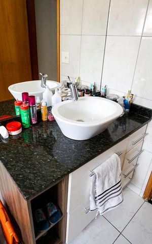 Casa à venda com 229m², 3 quartos e 5 vagas Casa à venda com 229m², 3 quartos e 5 vagasPia