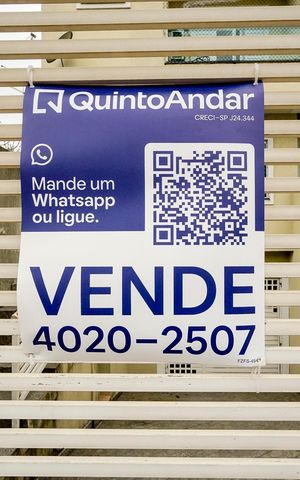 Casa à venda com 229m², 3 quartos e 5 vagas Casa à venda com 229m², 3 quartos e 5 vagasPlaca