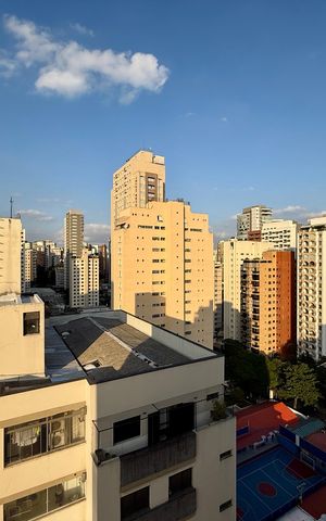 Apartamento à venda com 98m², 2 quartos e 1 vaga Apartamento à venda com 98m², 2 quartos e 1 vagaVista
