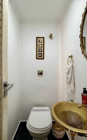 Apartamento à venda com 98m², 2 quartos e 1 vaga Apartamento à venda com 98m², 2 quartos e 1 vagaLavabo