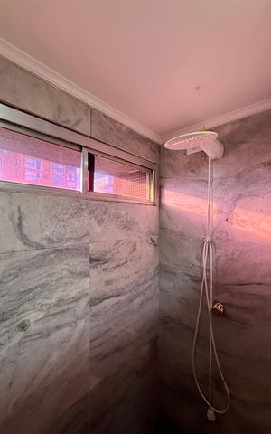 Apartamento à venda com 98m², 2 quartos e 1 vaga Apartamento à venda com 98m², 2 quartos e 1 vagaBanheiro