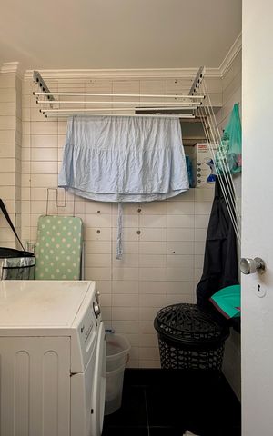 Apartamento à venda com 98m², 2 quartos e 1 vaga Apartamento à venda com 98m², 2 quartos e 1 vagaÁrea de Serviço