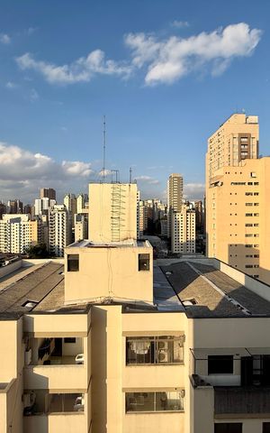 Apartamento à venda com 98m², 2 quartos e 1 vaga Apartamento à venda com 98m², 2 quartos e 1 vagaVista