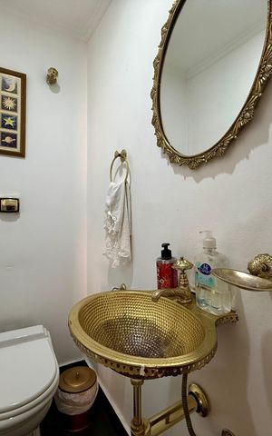 Apartamento à venda com 98m², 2 quartos e 1 vaga Apartamento à venda com 98m², 2 quartos e 1 vagaLavabo