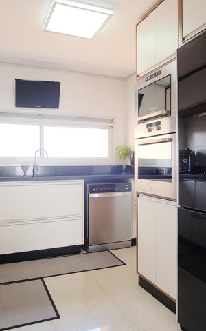 Apartamento à venda com 224m², 4 quartos e 4 vagasCozinha