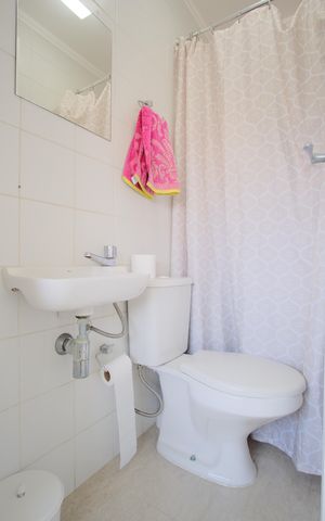 Apartamento à venda com 224m², 4 quartos e 4 vagasBanheiro de serviço