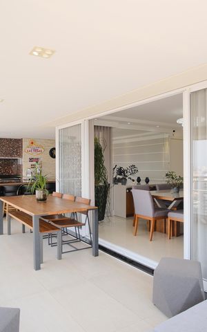 Apartamento à venda com 224m², 4 quartos e 4 vagasVaranda