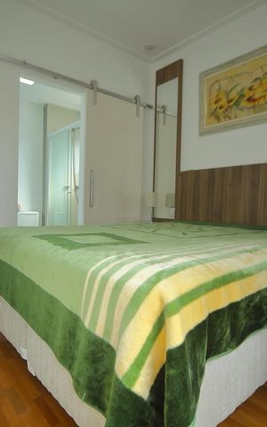 Apartamento à venda com 130m², 3 quartos e 3 vagasSuíte 1 
