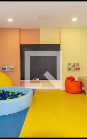 Apartamento à venda com 34m², 2 quartos e sem vaga Apartamento à venda com 34m², 2 quartos e sem vagaÁrea comum - Brinquedoteca