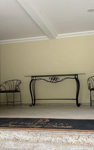 Apartamento à venda com 215m², 3 quartos e 1 vaga Apartamento à venda com 215m², 3 quartos e 1 vagaárea comum
