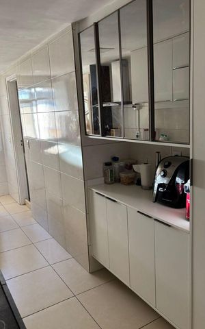 Apartamento à venda com 215m², 3 quartos e 1 vaga Apartamento à venda com 215m², 3 quartos e 1 vagaCozinha