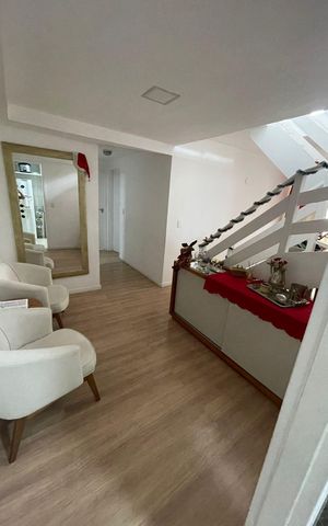 Apartamento à venda com 215m², 3 quartos e 1 vaga Apartamento à venda com 215m², 3 quartos e 1 vagasala