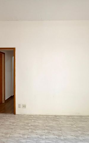 Apartamento à venda com 70m², 3 quartos e sem vaga