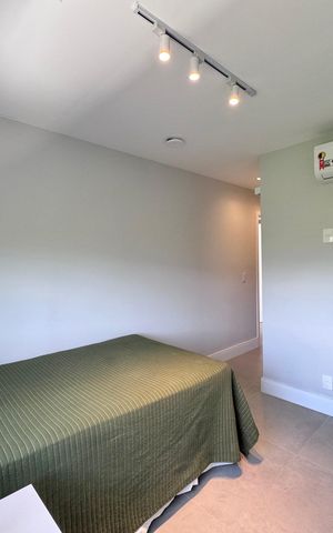 Casa de condomínio à venda com 350m², 4 quartos e 1 vaga Casa de condomínio à venda com 350m², 4 quartos e 1 vagaSuíte 2