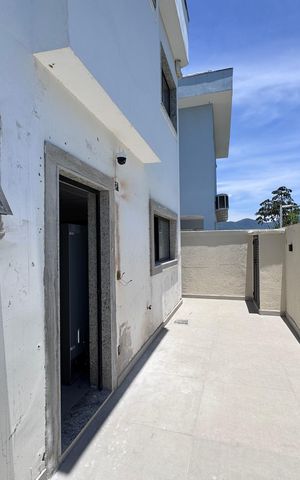Casa de condomínio à venda com 350m², 4 quartos e 1 vaga Casa de condomínio à venda com 350m², 4 quartos e 1 vagaÁrea externa