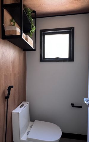 Casa de condomínio à venda com 350m², 4 quartos e 1 vaga Casa de condomínio à venda com 350m², 4 quartos e 1 vagaLavabo