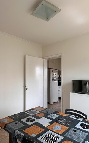Apartamento para alugar com 240m², 4 quartos e 3 vagas Apartamento para alugar com 240m², 4 quartos e 3 vagasCopa