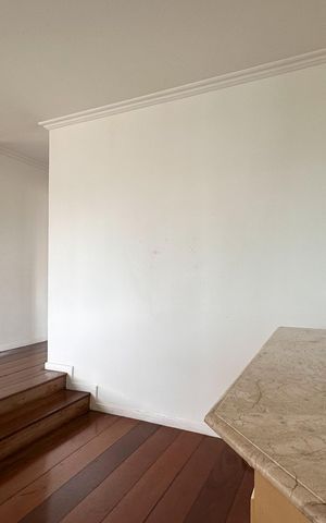 Apartamento para alugar com 240m², 4 quartos e 3 vagas Apartamento para alugar com 240m², 4 quartos e 3 vagasSala