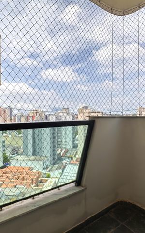 Apartamento para alugar com 240m², 4 quartos e 3 vagas Apartamento para alugar com 240m², 4 quartos e 3 vagasSacada do Quarto 2