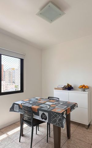 Apartamento para alugar com 240m², 4 quartos e 3 vagas Apartamento para alugar com 240m², 4 quartos e 3 vagasCopa