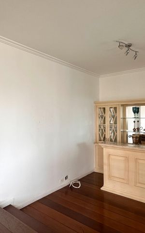 Apartamento para alugar com 240m², 4 quartos e 3 vagas Apartamento para alugar com 240m², 4 quartos e 3 vagasSala