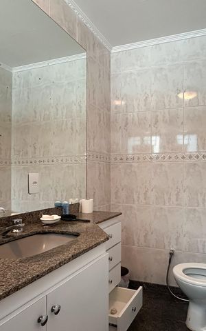 Apartamento para alugar com 240m², 4 quartos e 3 vagas Apartamento para alugar com 240m², 4 quartos e 3 vagasBanheiro Social