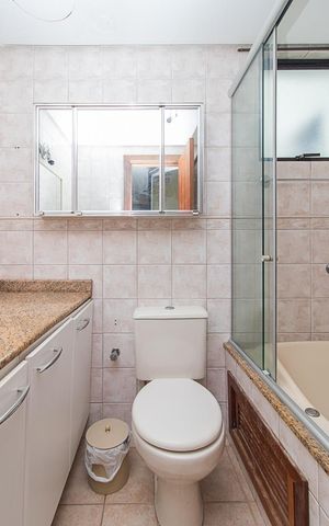 Apartamento à venda com 170m², 3 quartos e 2 vagasBanheiro do Quarto 3