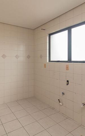 Apartamento à venda com 170m², 3 quartos e 2 vagasCozinha e Área de Serviço