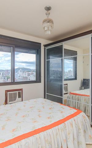 Apartamento à venda com 170m², 3 quartos e 2 vagasQuarto 3