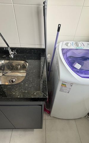 Apartamento à venda com 42m², 2 quartos e sem vaga Apartamento à venda com 42m², 2 quartos e sem vagaServiço