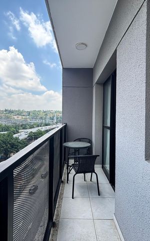 Apartamento à venda com 42m², 2 quartos e sem vaga Apartamento à venda com 42m², 2 quartos e sem vagaVaranda