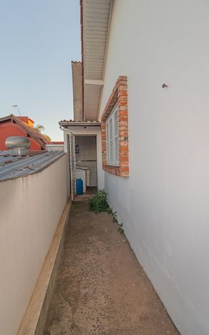 Casa à venda com 300m², 3 quartos e 3 vagas Casa à venda com 300m², 3 quartos e 3 vagasLavanderia