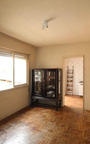 Apartamento à venda com 45m², 1 quarto e 1 vagaSala