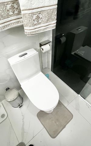 Casa à venda com 200m², 3 quartos e 2 vagas Casa à venda com 200m², 3 quartos e 2 vagasBanheiro da Suíte 3