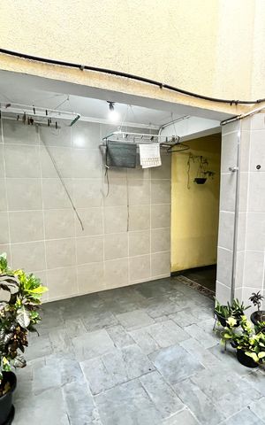 Casa à venda com 200m², 3 quartos e 2 vagas Casa à venda com 200m², 3 quartos e 2 vagasQuintal