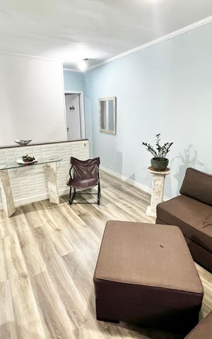 Casa à venda com 200m², 3 quartos e 2 vagas Casa à venda com 200m², 3 quartos e 2 vagasSala 2