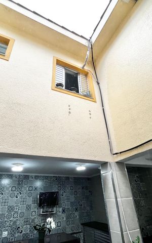 Casa à venda com 200m², 3 quartos e 2 vagas Casa à venda com 200m², 3 quartos e 2 vagasQuintal
