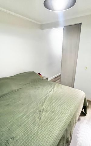 Casa à venda com 200m², 3 quartos e 2 vagas Casa à venda com 200m², 3 quartos e 2 vagasQuarto Suíte 3