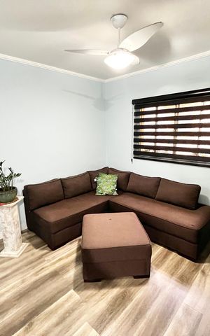 Casa à venda com 200m², 3 quartos e 2 vagas Casa à venda com 200m², 3 quartos e 2 vagasSala 2