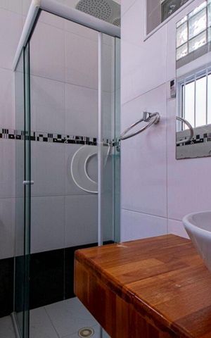 Casa à venda com 176m², 3 quartos e 3 vagas