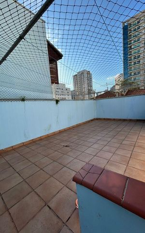 Casa à venda com 161m², 3 quartos e 2 vagas