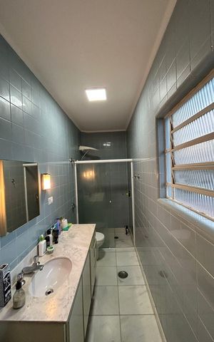 Casa à venda com 161m², 3 quartos e 2 vagas