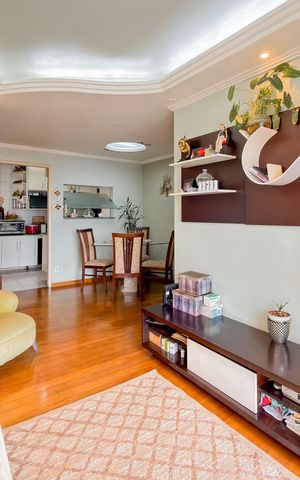 Apartamento à venda com 78m², 3 quartos e 2 vagasSala