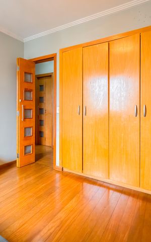 Apartamento à venda com 78m², 3 quartos e 2 vagasQuarto 2