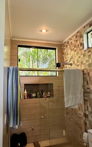Casa à venda com 120m², 3 quartos e 4 vagas Casa à venda com 120m², 3 quartos e 4 vagasBanheiro quarto 1