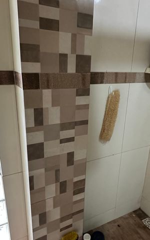 Casa à venda com 120m², 3 quartos e 4 vagas Casa à venda com 120m², 3 quartos e 4 vagasBanheiro quarto 3