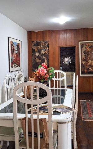 Apartamento à venda com 225m², 4 quartos e 2 vagasSala
