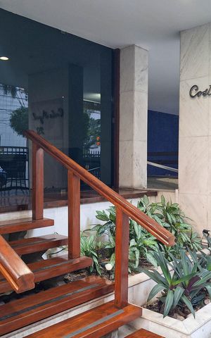 Apartamento à venda com 225m², 4 quartos e 2 vagasFachada